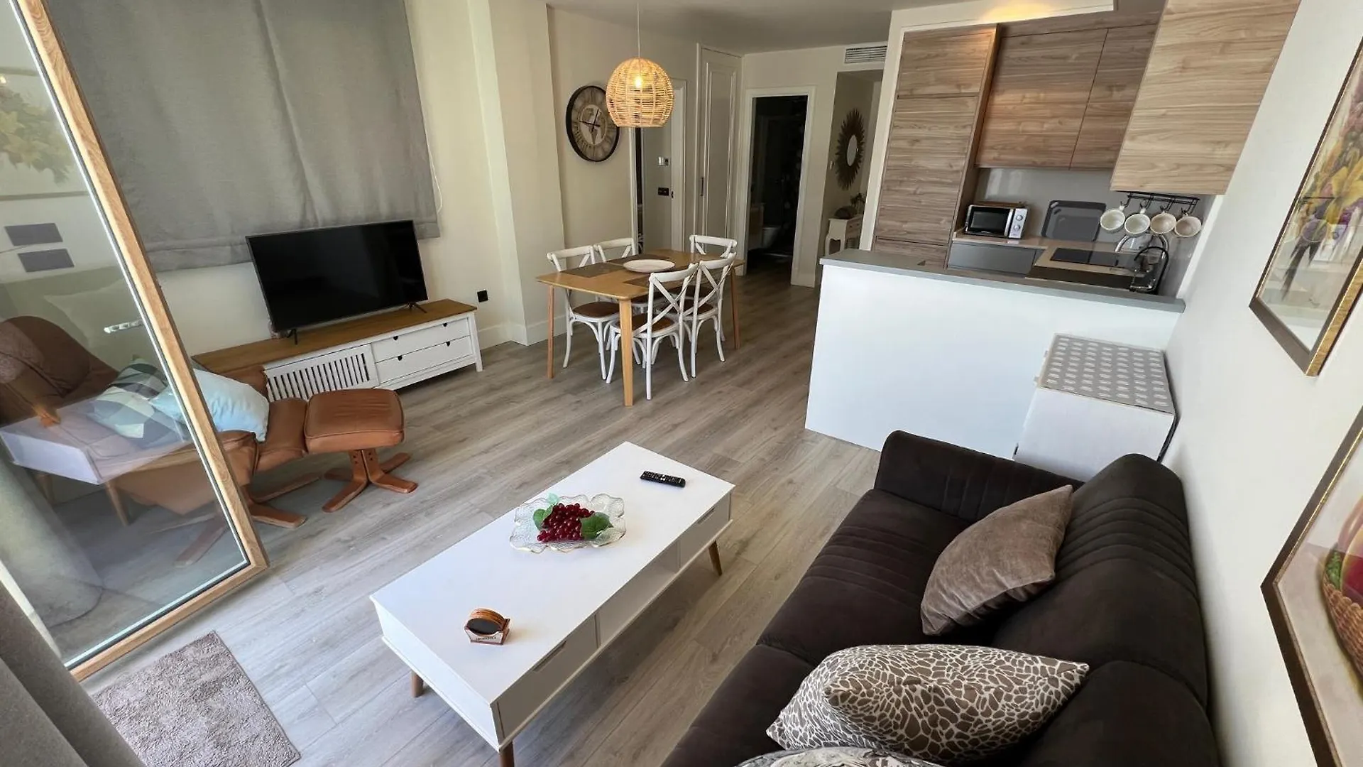 Gæstehus La Puerta De Nerja Boutique - Adults Recommended Hotel